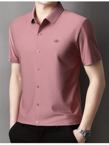 Jiskavi dusty rose vertical stripe half sleeve slim fit shirt — close up fit view on model with black trousers