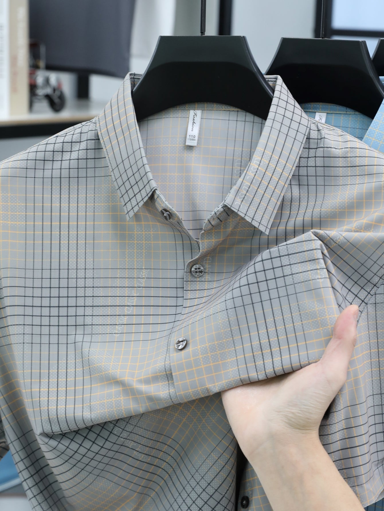 Jiskavi stone grey multi-tone plaid check stretch cotton half sleeve shirt — fabric and collar detail